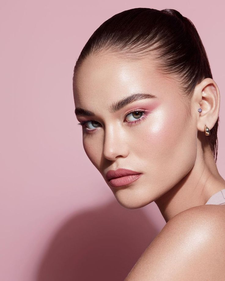 Day to Night Makeup: One Look, Two Ways